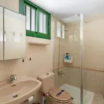 Yumbo Centro Apartman *